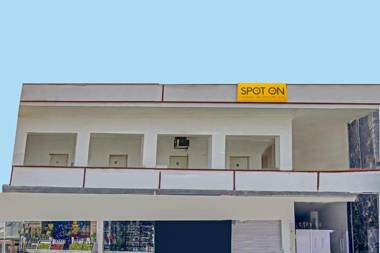 SPOT ON 73924 Shree Naman Guest House