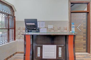 OYO GZB338 Redison Inn