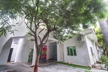 OYO Flagship 82759 Hotel The Skyland