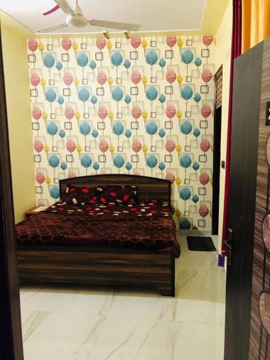 OYO 83715 Crystal Hotel