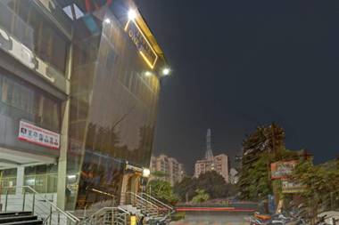 OYO Townhouse 685 One Hotel