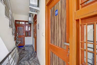 OYO 84801 Royal king Inn