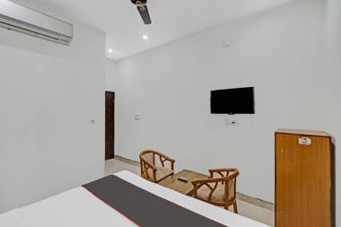 Capital O 86009 Hotel Sudhir Residency