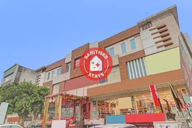 Townhouse 1054 Red Rose Townhouse