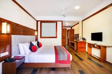 Summit Golden Crescent Resort & Spa