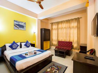 Golden Star Continental & Spa