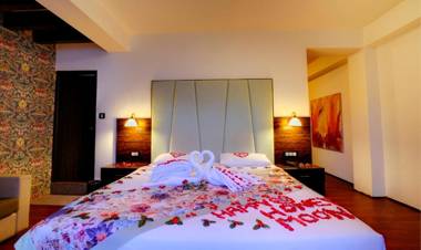 Udaan Woodberry Hotel & Spa