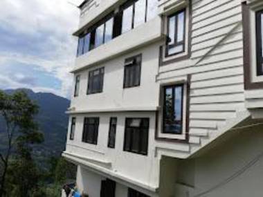 Hotel Shivalik Retreat