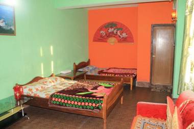 Vamoose Olive Homestay Aritar