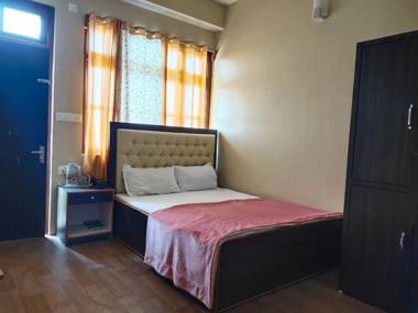 Great Eastern Valley Residency