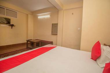 OYO 61773 Hotel Jignam