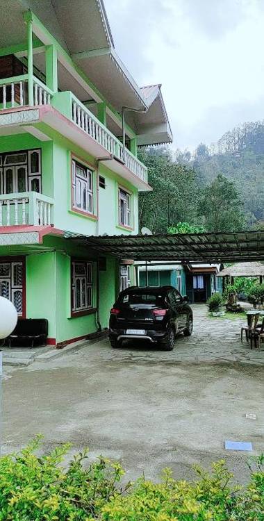 Smriti Homestay