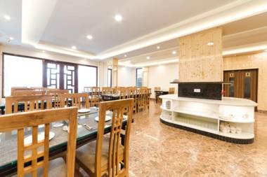 Hotel Blueberry Banquet and Spa