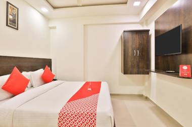 OYO 11072 Hotel Kajri Residency