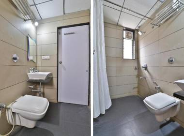 OYO 35982 Hotel Blue Rock