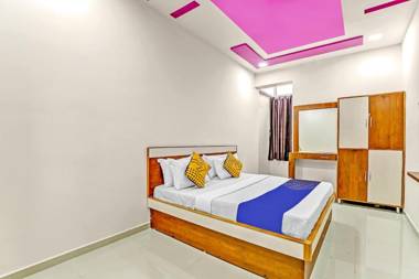 SPOT ON 81454 Hotel Silver