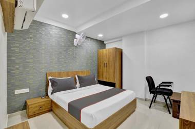 Collection O 82855 Hotel Royal Mansion