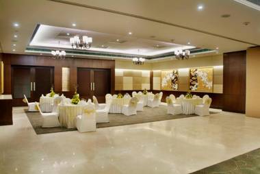 Goldfinch Hotel Delhi NCR