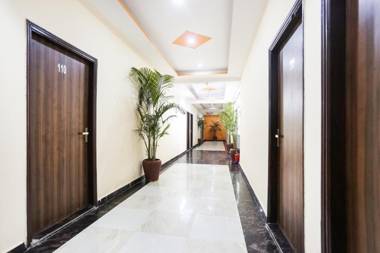 OYO 49609 The Welcome Mat Hotel