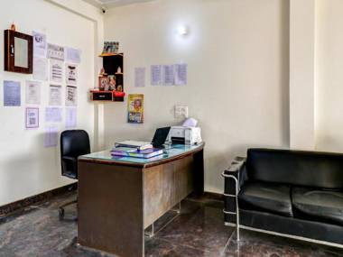 OYO 73231 Hotel Shivam