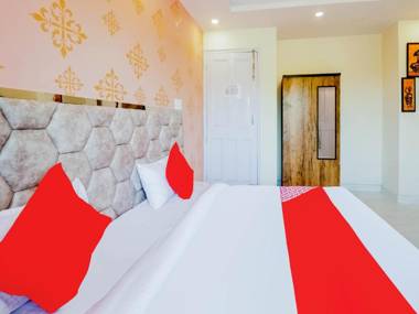 OYO 79109 Hotel Bliss