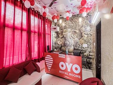 OYO Flagship 82749 Hotel Royal Rooms