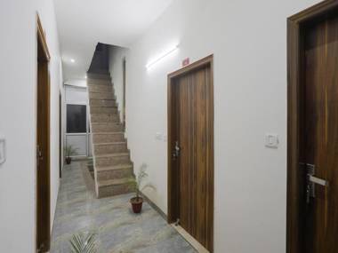 Collection O 85164 Hotel Sankalp