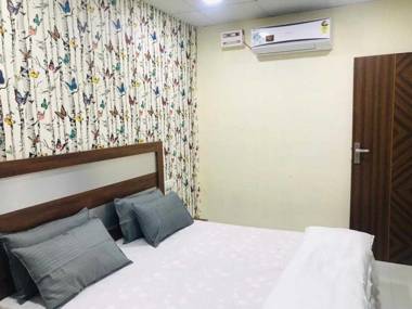 OYO 90525 Hotel Blackberry