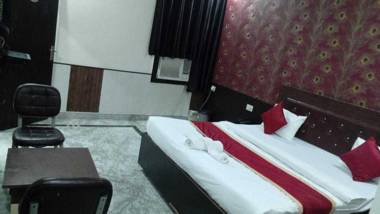 OYO 92050 OYO Flagship