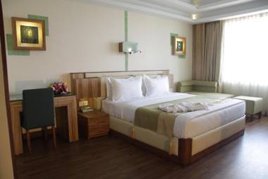 Gokulam Park Hotel & Convention Centre