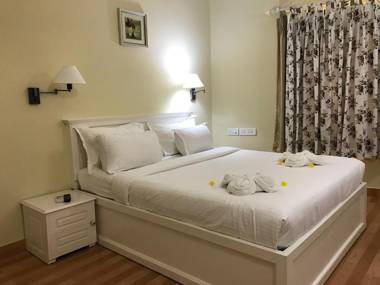 Daffodils Spice Court