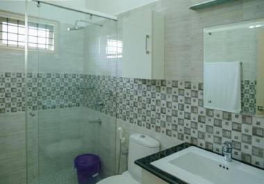 River Whisper Homestay