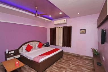 OYO 18668 Ananya Guest House