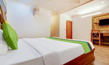 Treebo Trend Calista