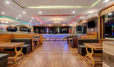 Treebo Trend Jungle View Retreat