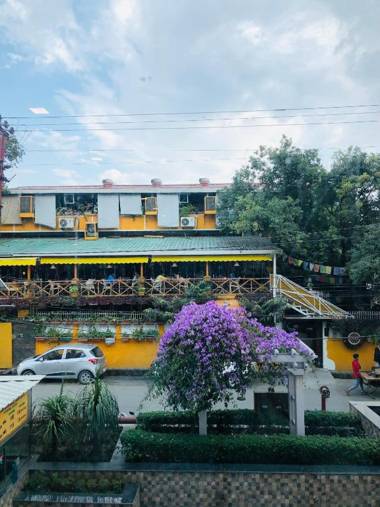 hotel saina inn