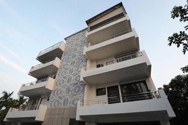 OYO Flagship 14945 Hotel UK-07