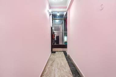 OYO 29221 Hotel Shree Laxmi Palace