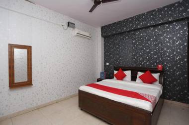 OYO 35782 Sunrise Inn Guest House