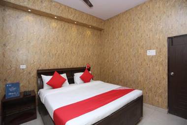 OYO 35782 Sunrise Inn Guest House