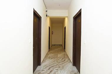 Capital O 36059 Hotel Shimaya