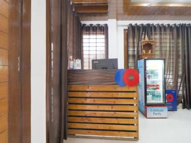 OYO 81140 Hotel Valley Wood Inn
