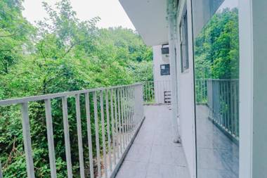 OYO 80876 Collection O Winsome Villa