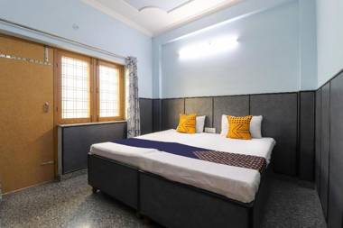 SPOT ON 82236 Aryan Home Stay