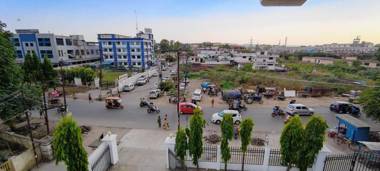 HOTEL ALAKNANDA PARADISE