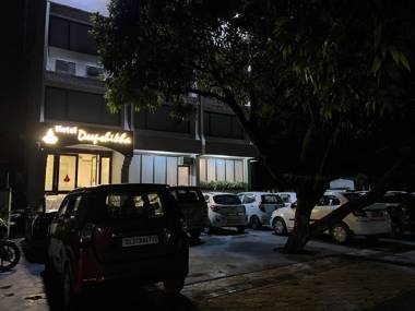 Hotel Deepshikha