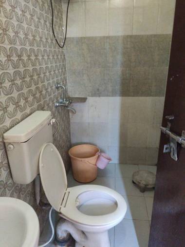 OYO HOME 92193 Gp Homestay