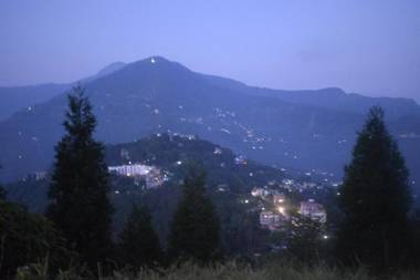 Dungmali Heritage Resort