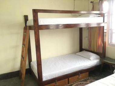 Hideout Backpackers Hostel