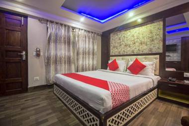 Capital O 9455 Milost